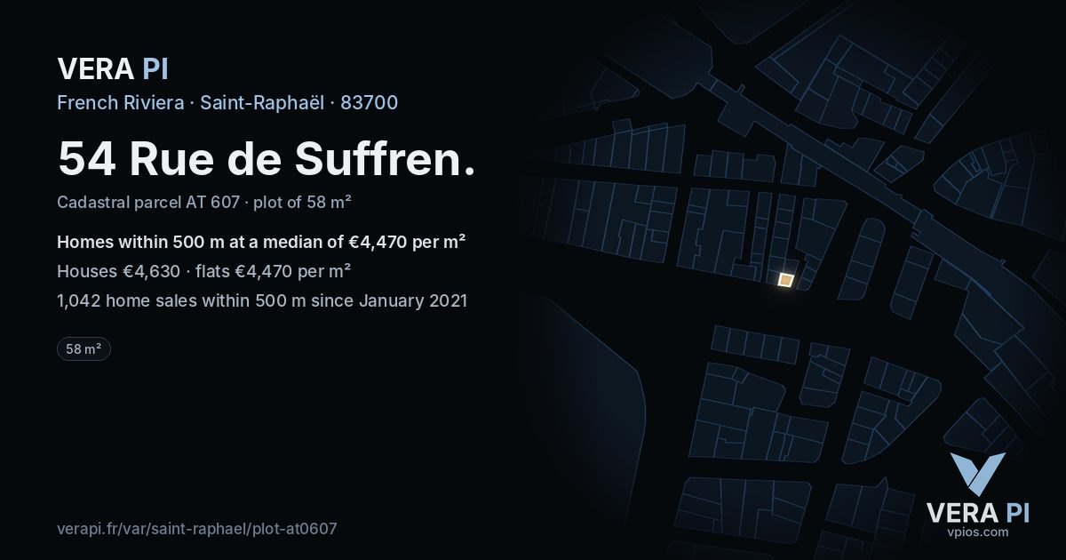 54 Rue de Suffren, Saint-Raphaël at night – the plot lit, the parcels around coloured by the prices near them
