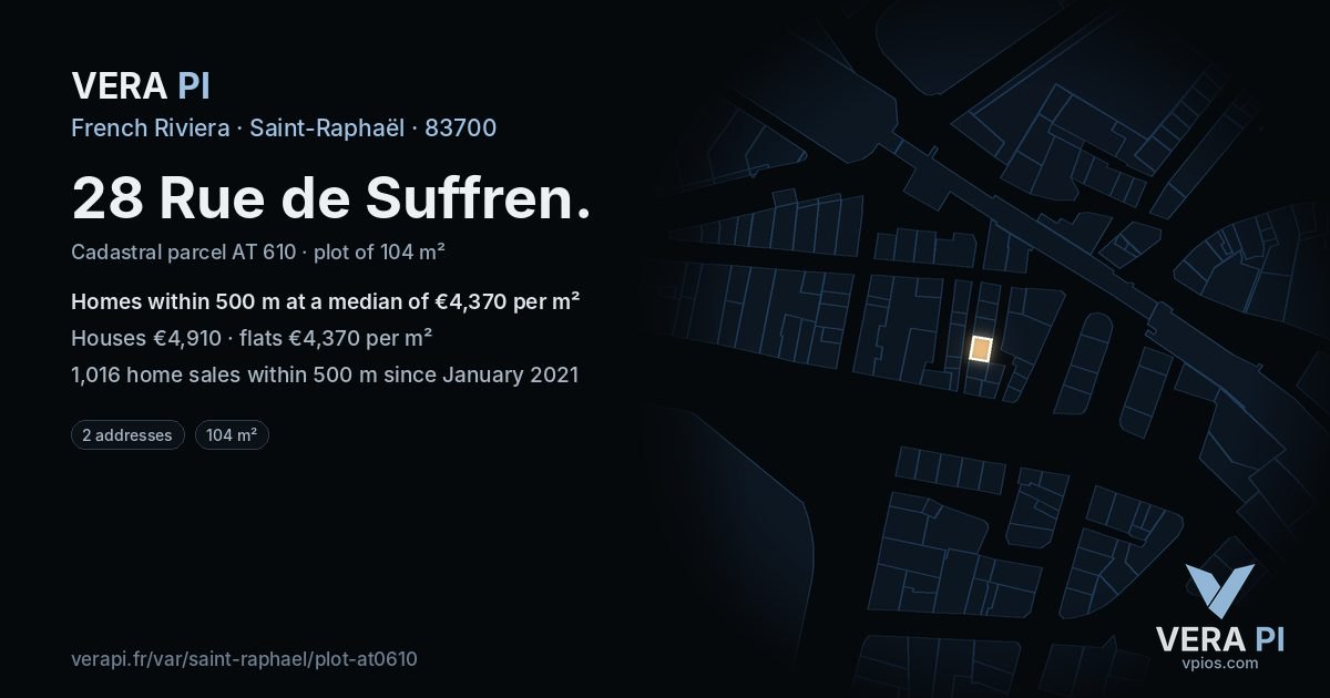 28 Rue de Suffren, Saint-Raphaël at night – the plot lit, the parcels around coloured by the prices near them
