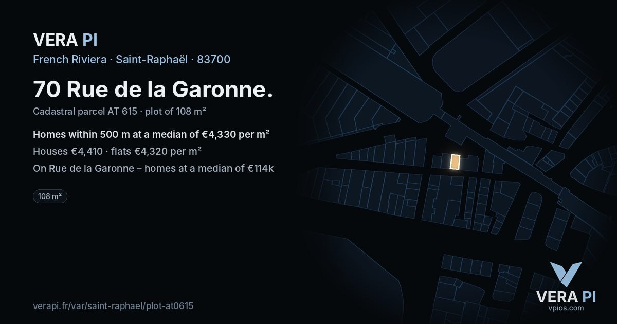 70 Rue de la Garonne, Saint-Raphaël at night – the plot lit, the parcels around coloured by the prices near them
