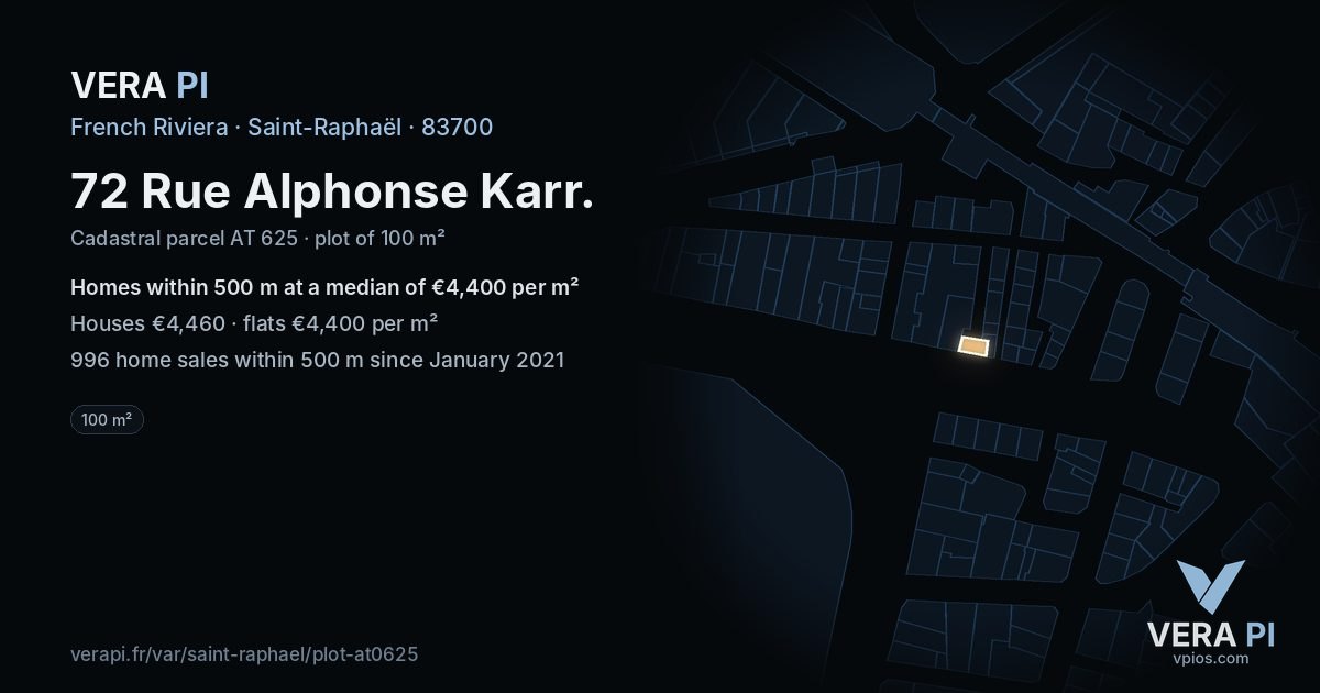 72 Rue Alphonse Karr, Saint-Raphaël at night – the plot lit, the parcels around coloured by the prices near them