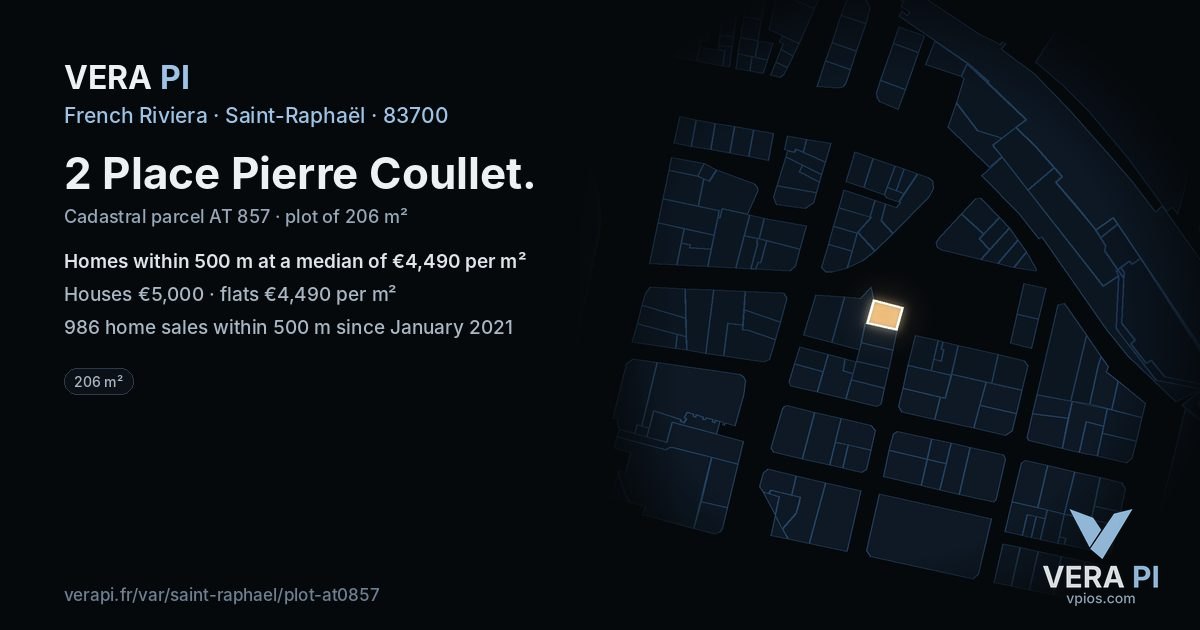 2 Place Pierre Coullet, Saint-Raphaël at night – the plot lit, the parcels around coloured by the prices near them