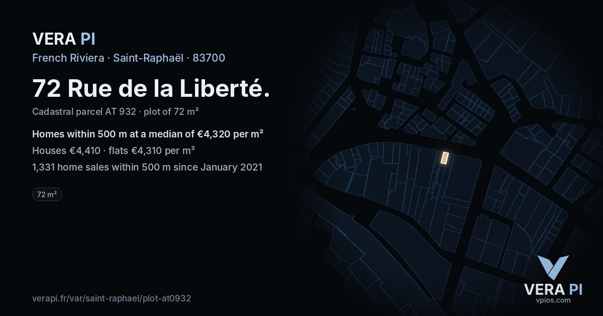 72 Rue de la Liberté, Saint-Raphaël at night – the plot lit, the parcels around coloured by the prices near them