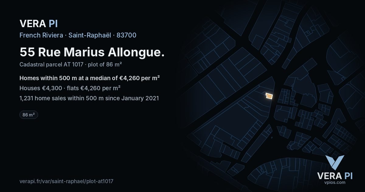 55 Rue Marius Allongue, Saint-Raphaël at night – the plot lit, the parcels around coloured by the prices near them