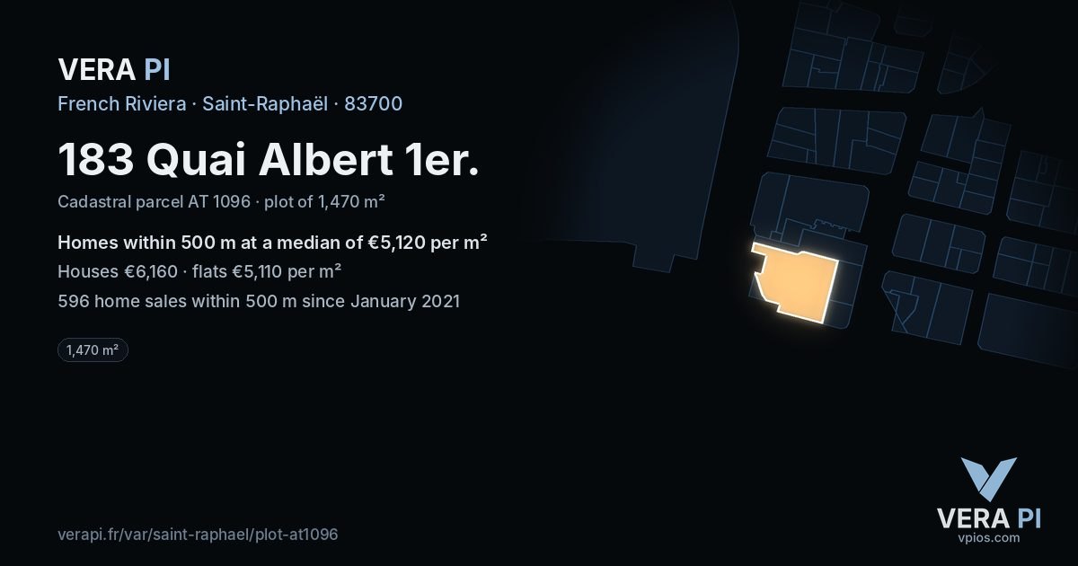 183 Quai Albert 1er, Saint-Raphaël at night – the plot lit, the parcels around coloured by the prices near them