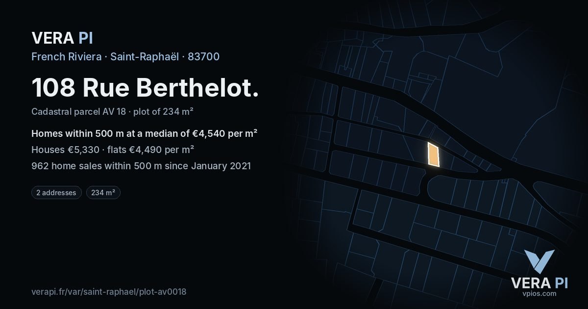 108 Rue Berthelot, Saint-Raphaël at night – the plot lit, the parcels around coloured by the prices near them