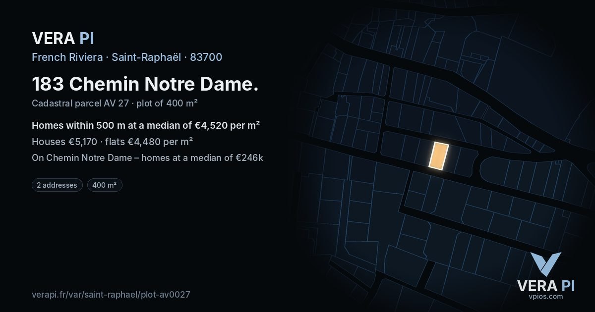 183 Chemin Notre Dame, Saint-Raphaël at night – the plot lit, the parcels around coloured by the prices near them
