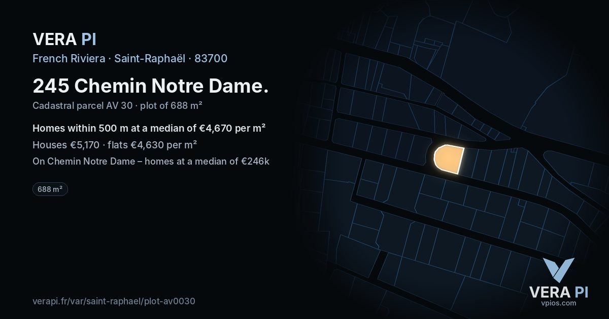 245 Chemin Notre Dame, Saint-Raphaël at night – the plot lit, the parcels around coloured by the prices near them