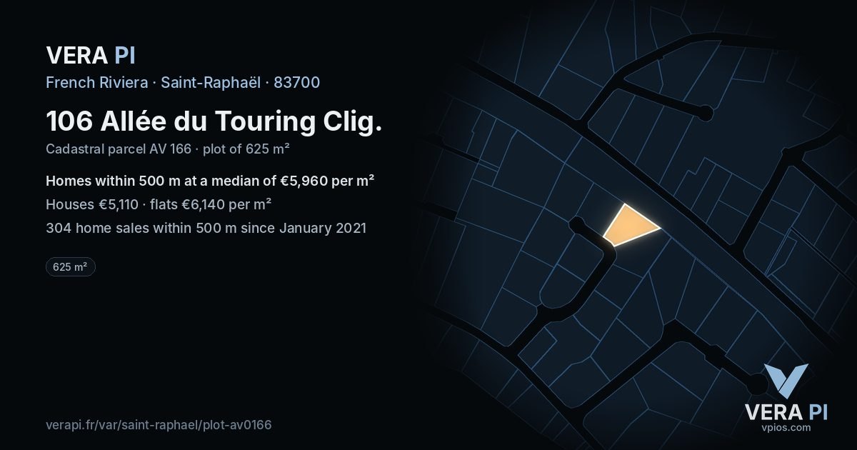 106 Allée du Touring Clig, Saint-Raphaël at night – the plot lit, the parcels around coloured by the prices near them