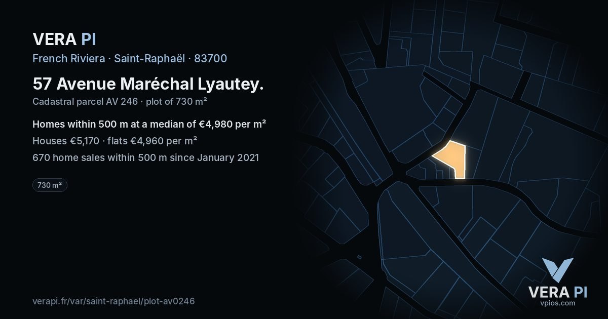 57 Avenue Maréchal Lyautey, Saint-Raphaël at night – the plot lit, the parcels around coloured by the prices near them