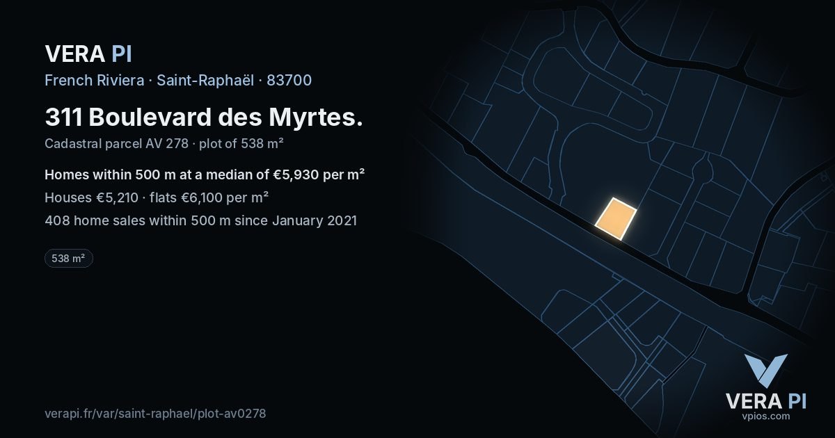 311 Boulevard des Myrtes, Saint-Raphaël at night – the plot lit, the parcels around coloured by the prices near them