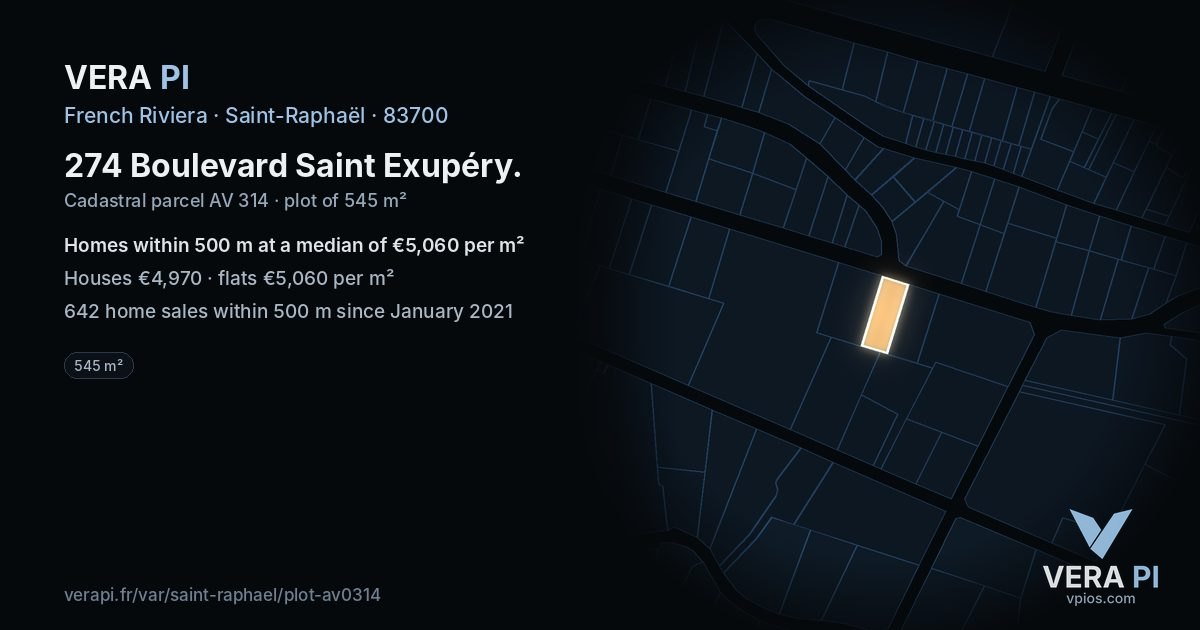 274 Boulevard Saint Exupéry, Saint-Raphaël at night – the plot lit, the parcels around coloured by the prices near them