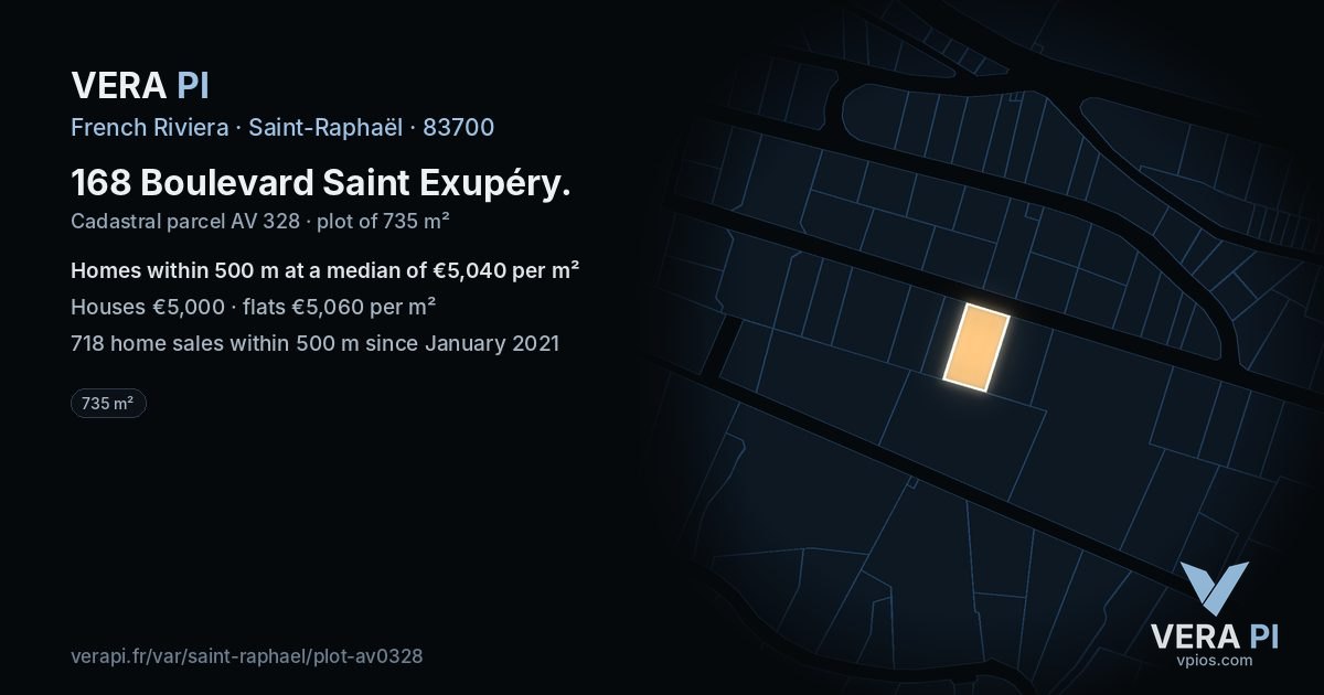 168 Boulevard Saint Exupéry, Saint-Raphaël at night – the plot lit, the parcels around coloured by the prices near them