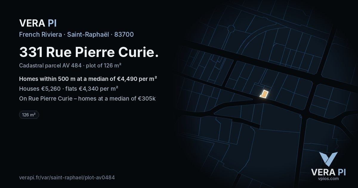 331 Rue Pierre Curie, Saint-Raphaël at night – the plot lit, the parcels around coloured by the prices near them
