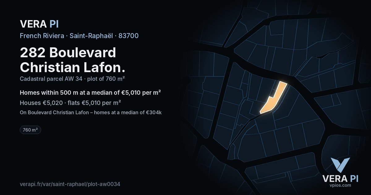 282 Boulevard Christian Lafon, Saint-Raphaël at night – the plot lit, the parcels around coloured by the prices near them