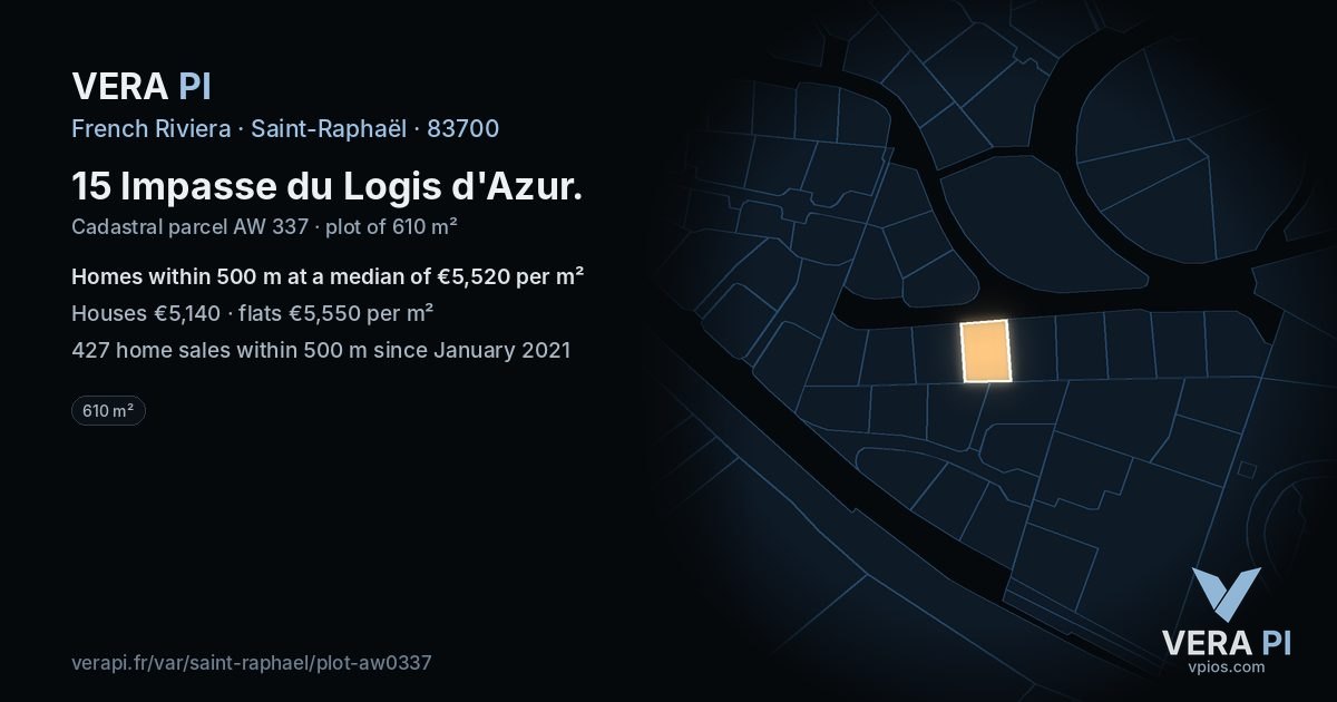 15 Impasse du Logis d'Azur, Saint-Raphaël at night – the plot lit, the parcels around coloured by the prices near them