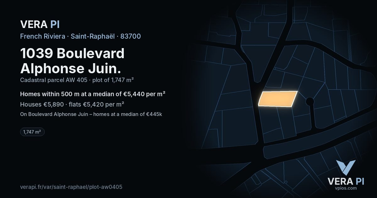 1039 Boulevard Alphonse Juin, Saint-Raphaël at night – the plot lit, the parcels around coloured by the prices near them