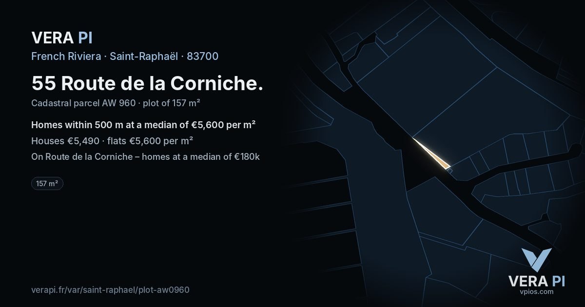 55 Route de la Corniche, Saint-Raphaël at night – the plot lit, the parcels around coloured by the prices near them