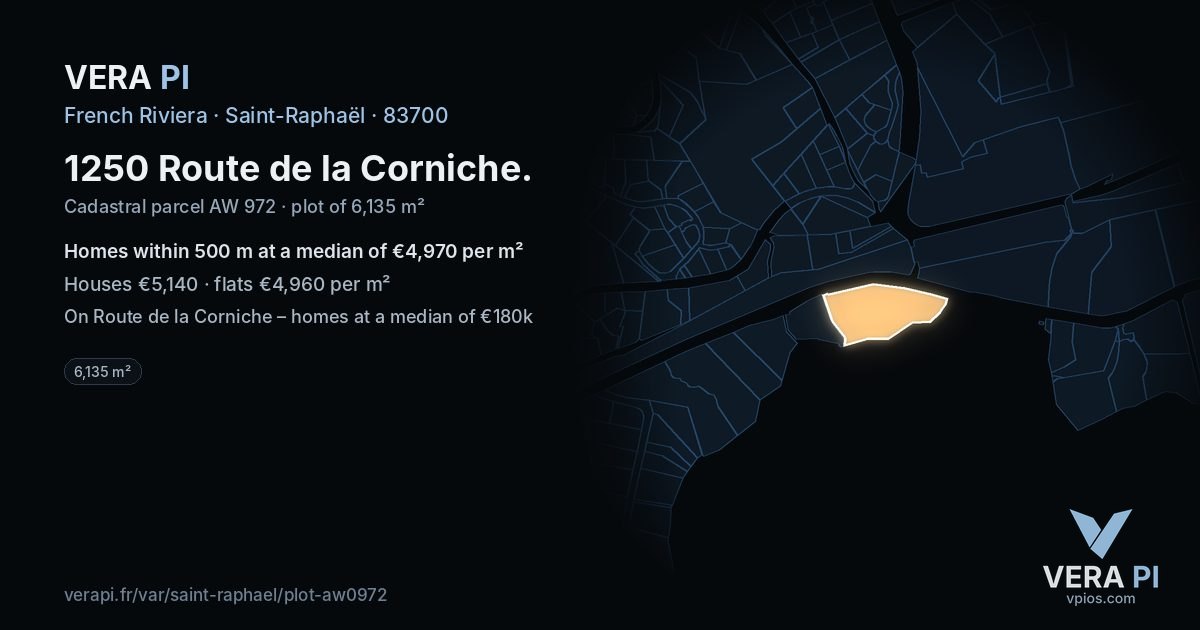1250 Route de la Corniche, Saint-Raphaël at night – the plot lit, the parcels around coloured by the prices near them
