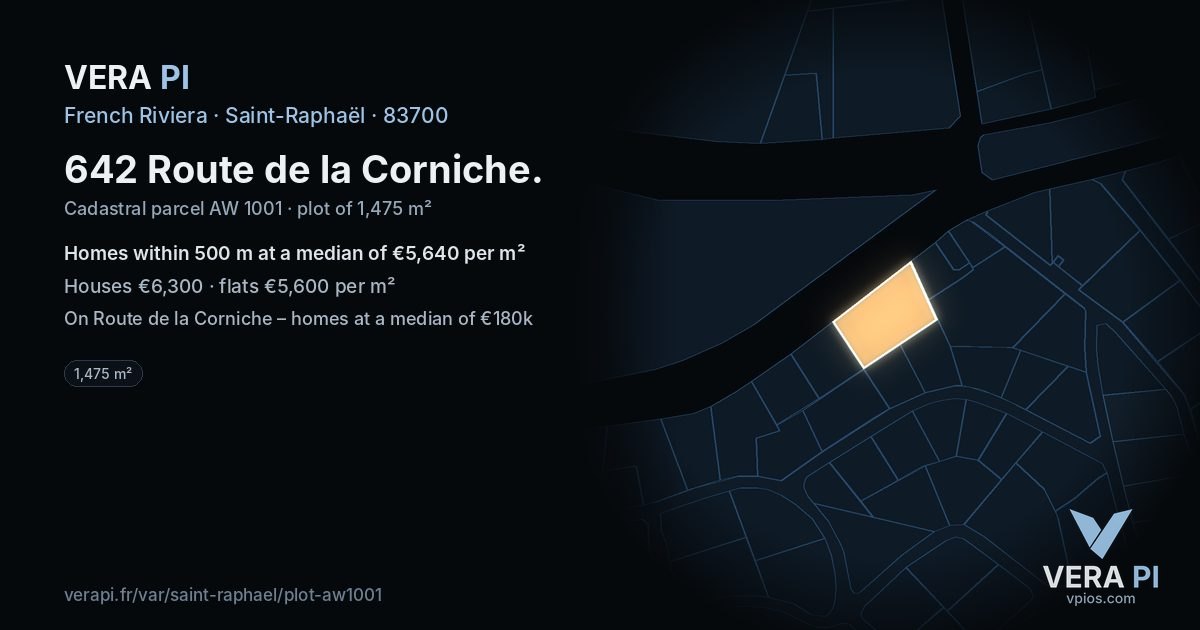 642 Route de la Corniche, Saint-Raphaël at night – the plot lit, the parcels around coloured by the prices near them