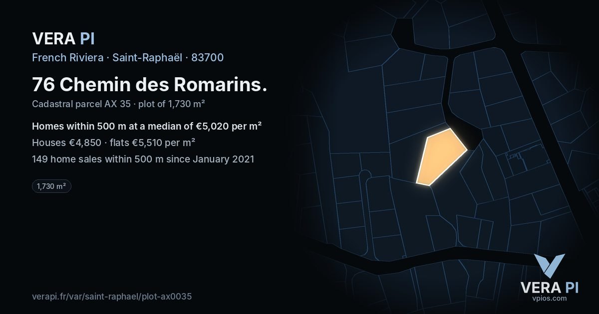 76 Chemin des Romarins, Saint-Raphaël at night – the plot lit, the parcels around coloured by the prices near them