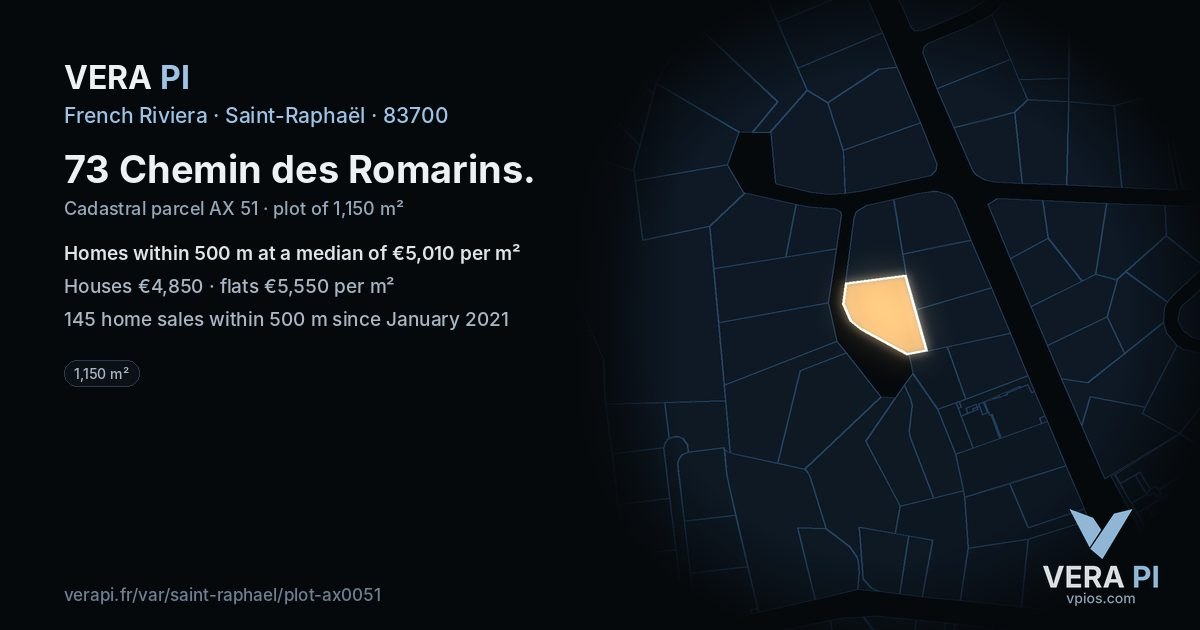 73 Chemin des Romarins, Saint-Raphaël at night – the plot lit, the parcels around coloured by the prices near them