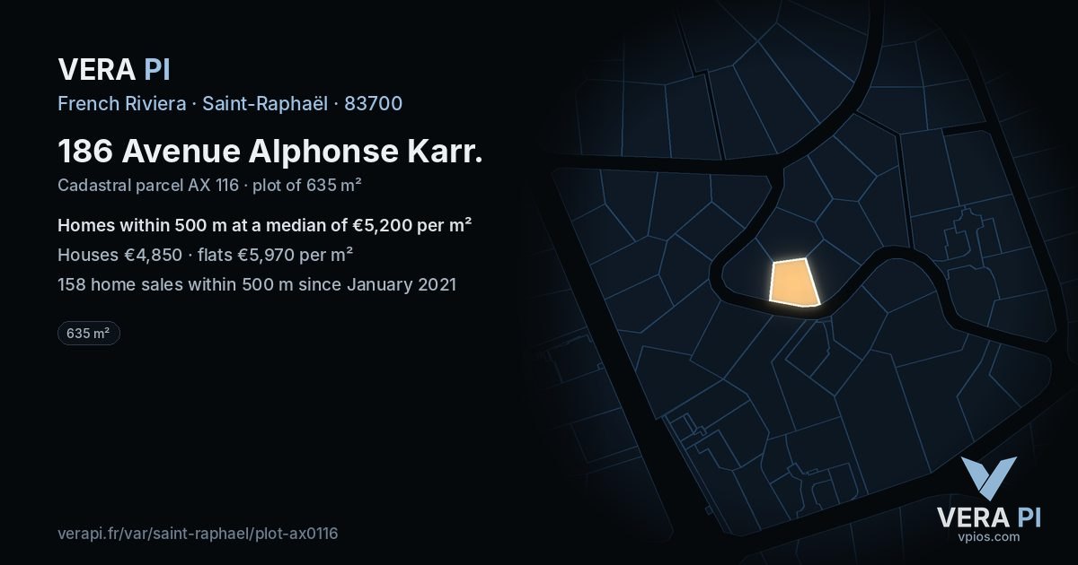 186 Avenue Alphonse Karr, Saint-Raphaël at night – the plot lit, the parcels around coloured by the prices near them