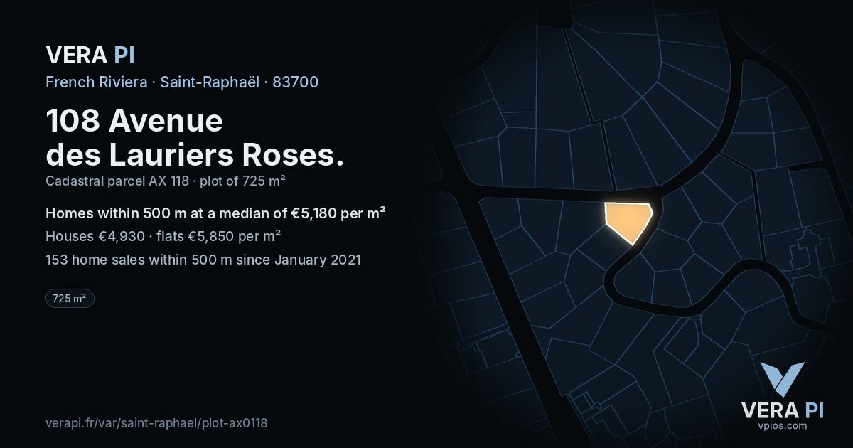 108 Avenue des Lauriers Roses, Saint-Raphaël at night – the plot lit, the parcels around coloured by the prices near them