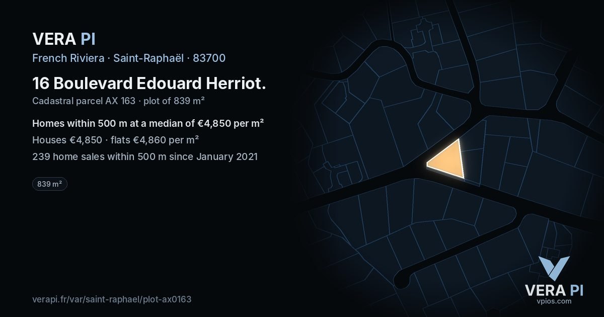 16 Boulevard Edouard Herriot, Saint-Raphaël at night – the plot lit, the parcels around coloured by the prices near them