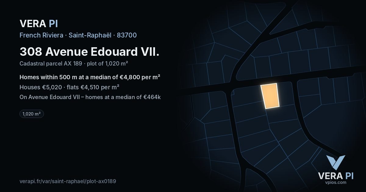 308 Avenue Edouard VII, Saint-Raphaël at night – the plot lit, the parcels around coloured by the prices near them