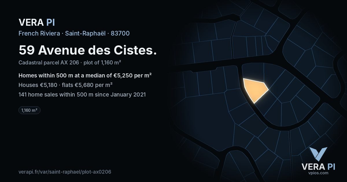 59 Avenue des Cistes, Saint-Raphaël at night – the plot lit, the parcels around coloured by the prices near them