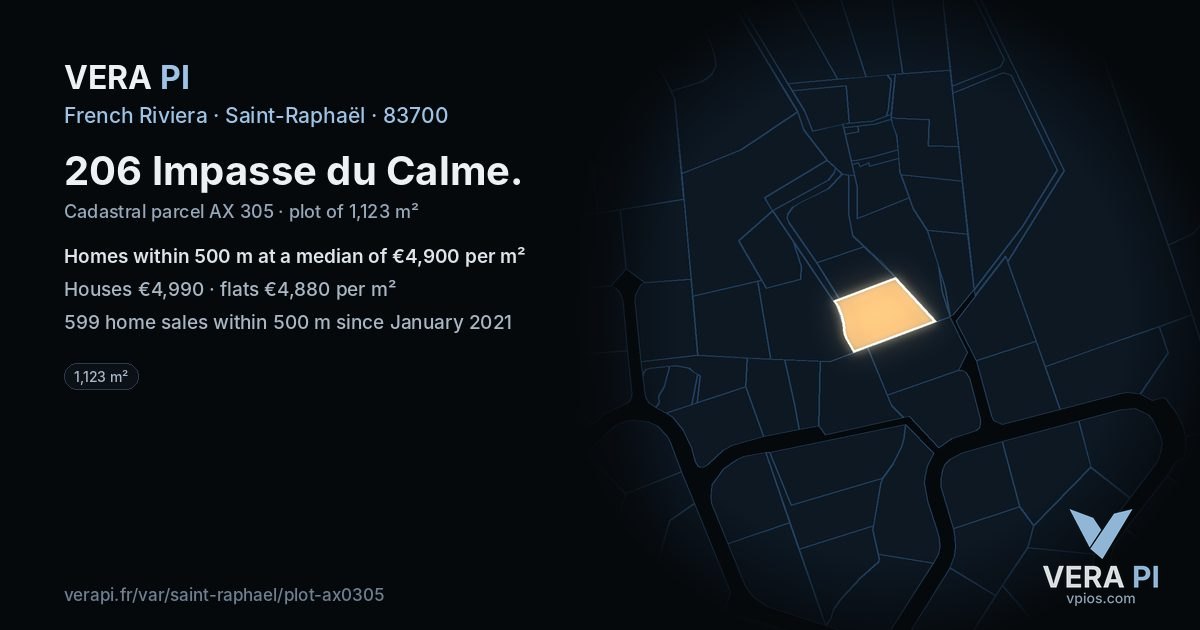 206 Impasse du Calme, Saint-Raphaël at night – the plot lit, the parcels around coloured by the prices near them
