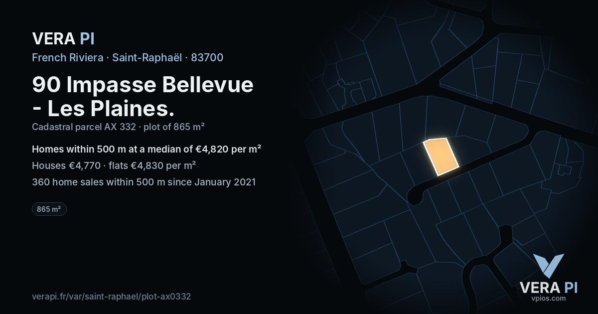 90 Impasse Bellevue - Les Plaines, Saint-Raphaël at night – the plot lit, the parcels around coloured by the prices near them
