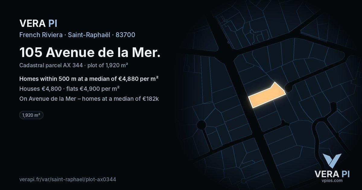 105 Avenue de la Mer, Saint-Raphaël at night – the plot lit, the parcels around coloured by the prices near them