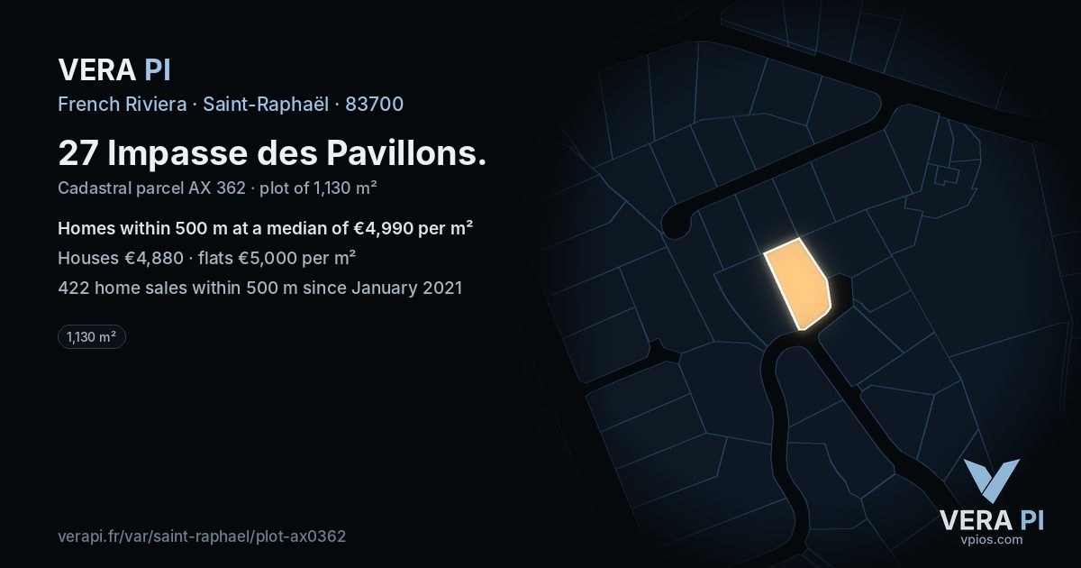 27 Impasse des Pavillons, Saint-Raphaël at night – the plot lit, the parcels around coloured by the prices near them
