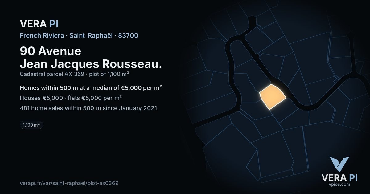 90 Avenue Jean Jacques Rousseau, Saint-Raphaël at night – the plot lit, the parcels around coloured by the prices near them