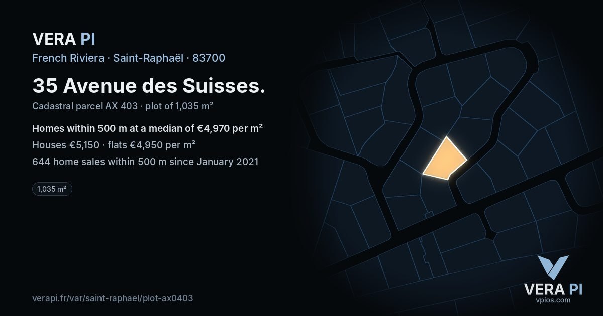 35 Avenue des Suisses, Saint-Raphaël at night – the plot lit, the parcels around coloured by the prices near them