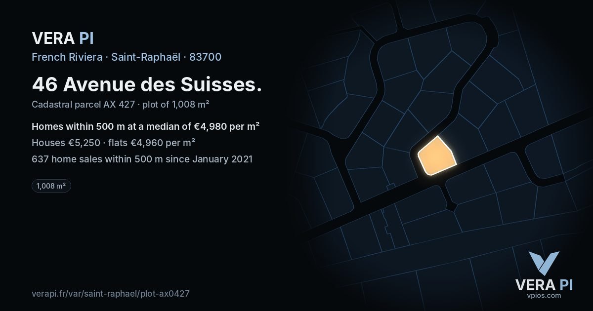 46 Avenue des Suisses, Saint-Raphaël at night – the plot lit, the parcels around coloured by the prices near them