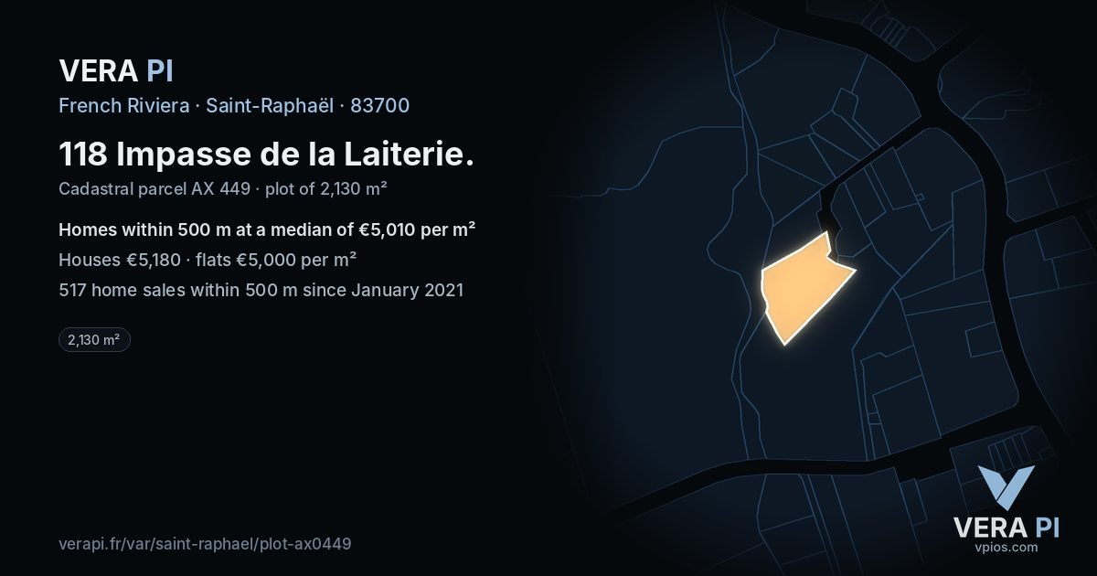 118 Impasse de la Laiterie, Saint-Raphaël at night – the plot lit, the parcels around coloured by the prices near them