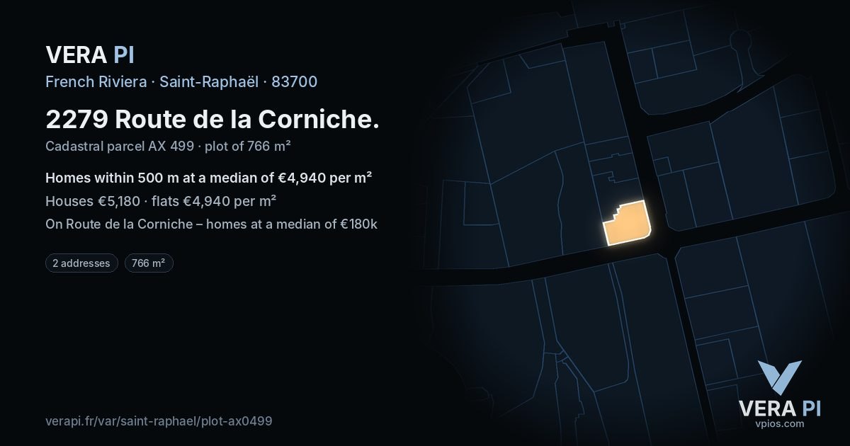 2279 Route de la Corniche, Saint-Raphaël at night – the plot lit, the parcels around coloured by the prices near them