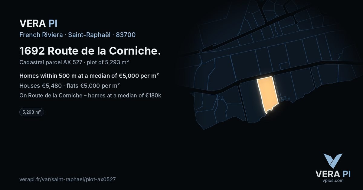1692 Route de la Corniche, Saint-Raphaël at night – the plot lit, the parcels around coloured by the prices near them
