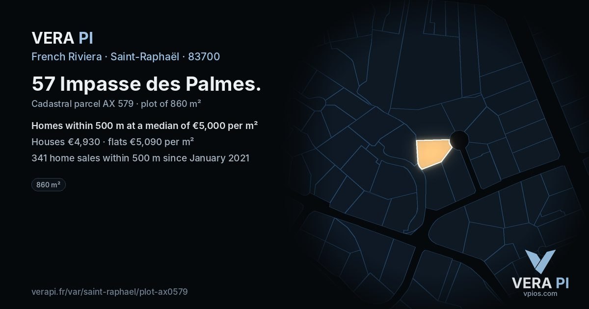 57 Impasse des Palmes, Saint-Raphaël at night – the plot lit, the parcels around coloured by the prices near them