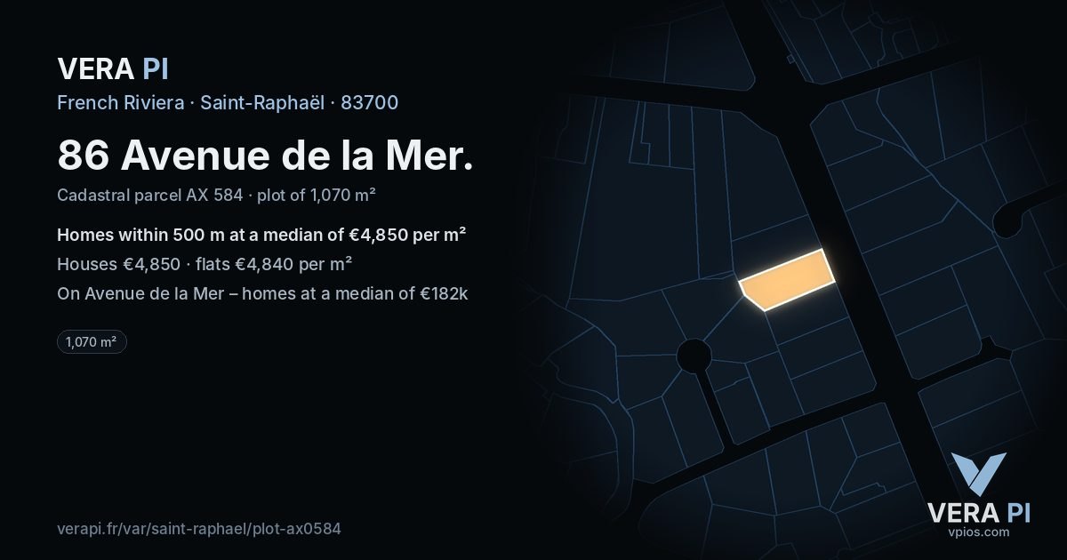 86 Avenue de la Mer, Saint-Raphaël at night – the plot lit, the parcels around coloured by the prices near them