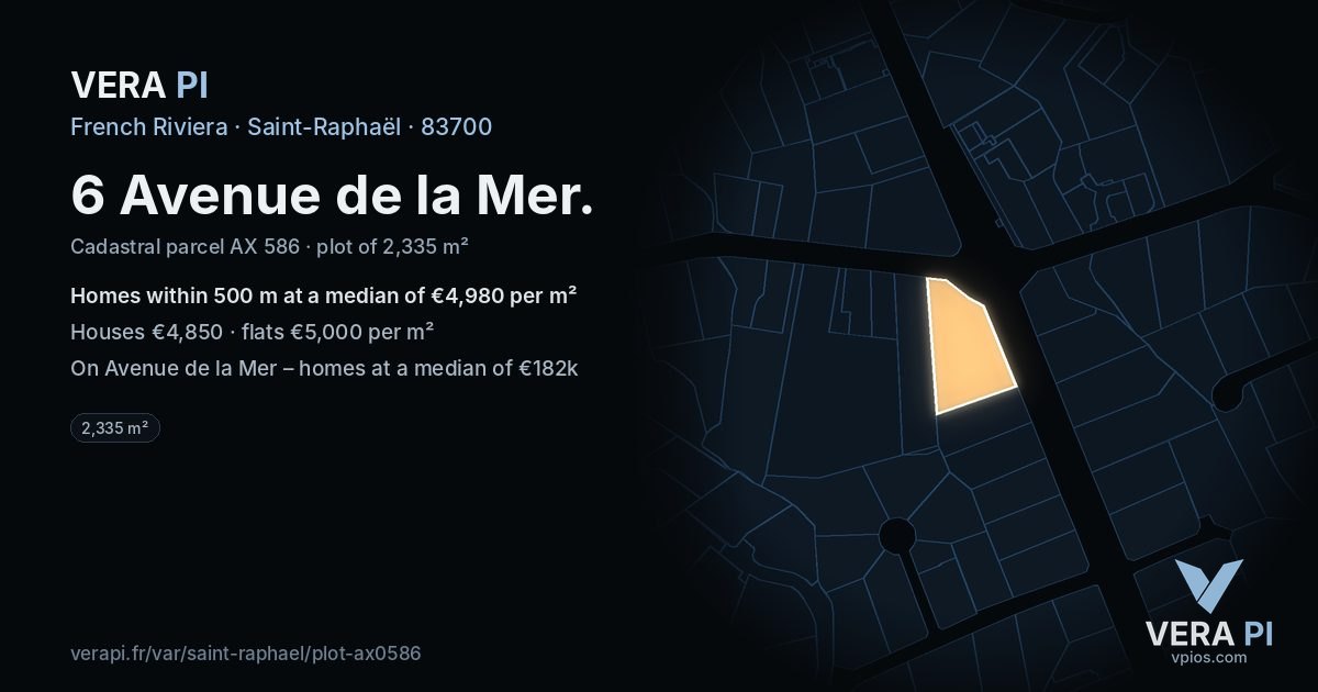 6 Avenue de la Mer, Saint-Raphaël at night – the plot lit, the parcels around coloured by the prices near them