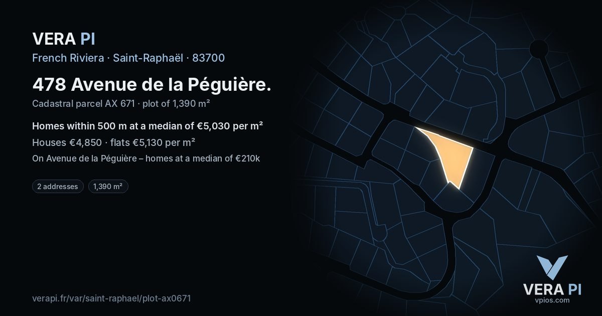 478 Avenue de la Péguière, Saint-Raphaël at night – the plot lit, the parcels around coloured by the prices near them