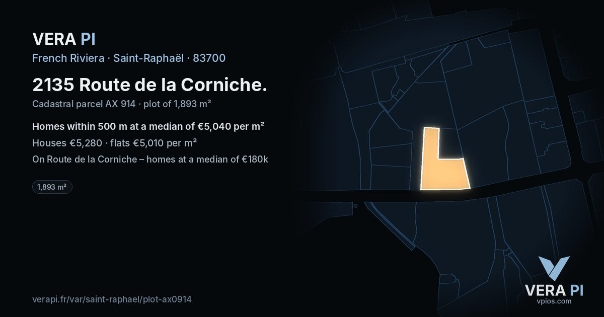 2135 Route de la Corniche, Saint-Raphaël at night – the plot lit, the parcels around coloured by the prices near them