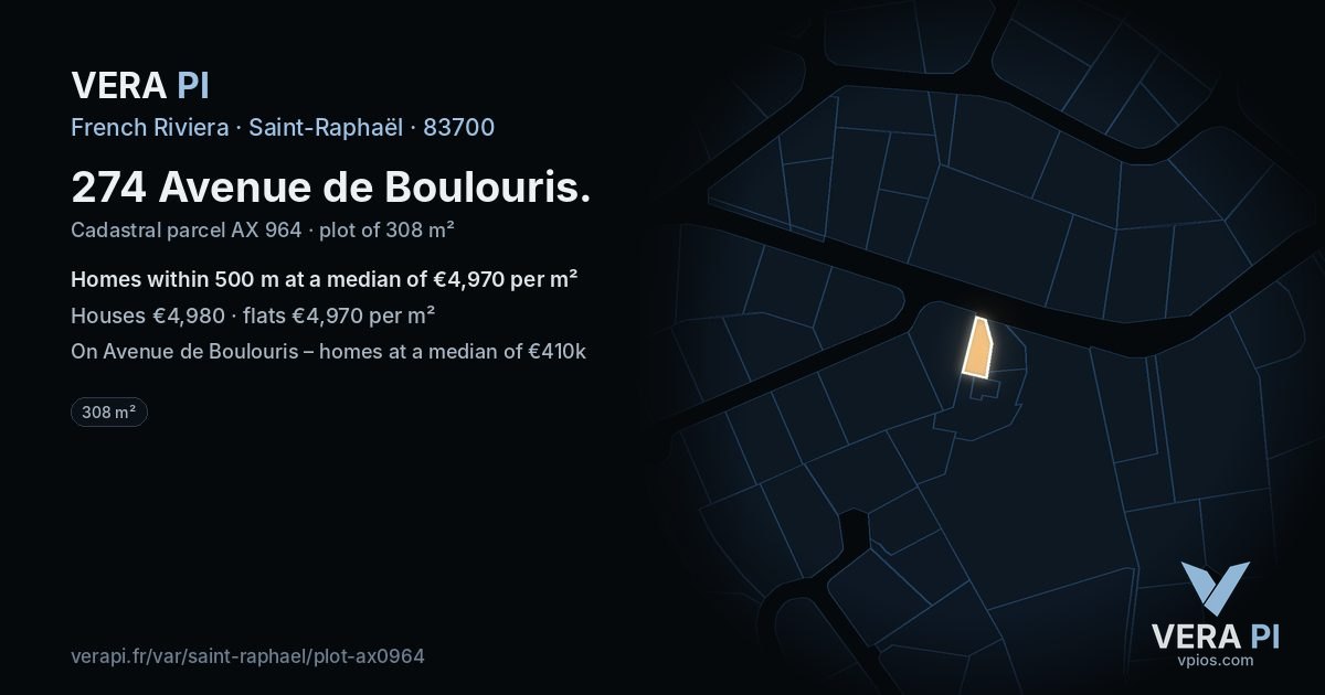 274 Avenue de Boulouris, Saint-Raphaël at night – the plot lit, the parcels around coloured by the prices near them