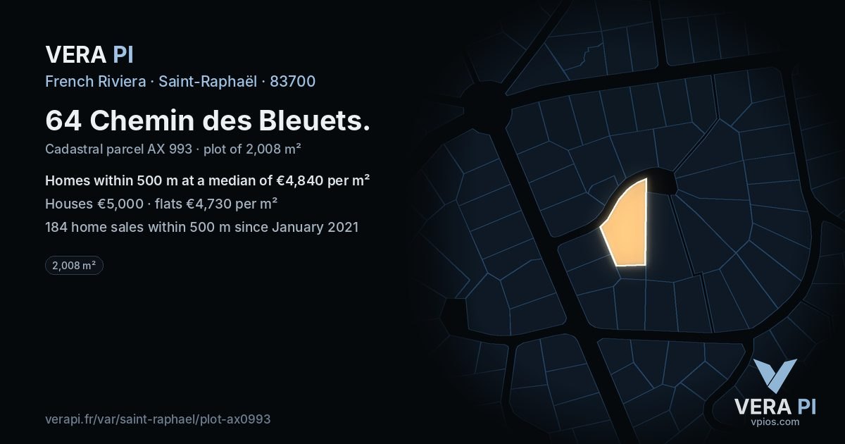 64 Chemin des Bleuets, Saint-Raphaël at night – the plot lit, the parcels around coloured by the prices near them