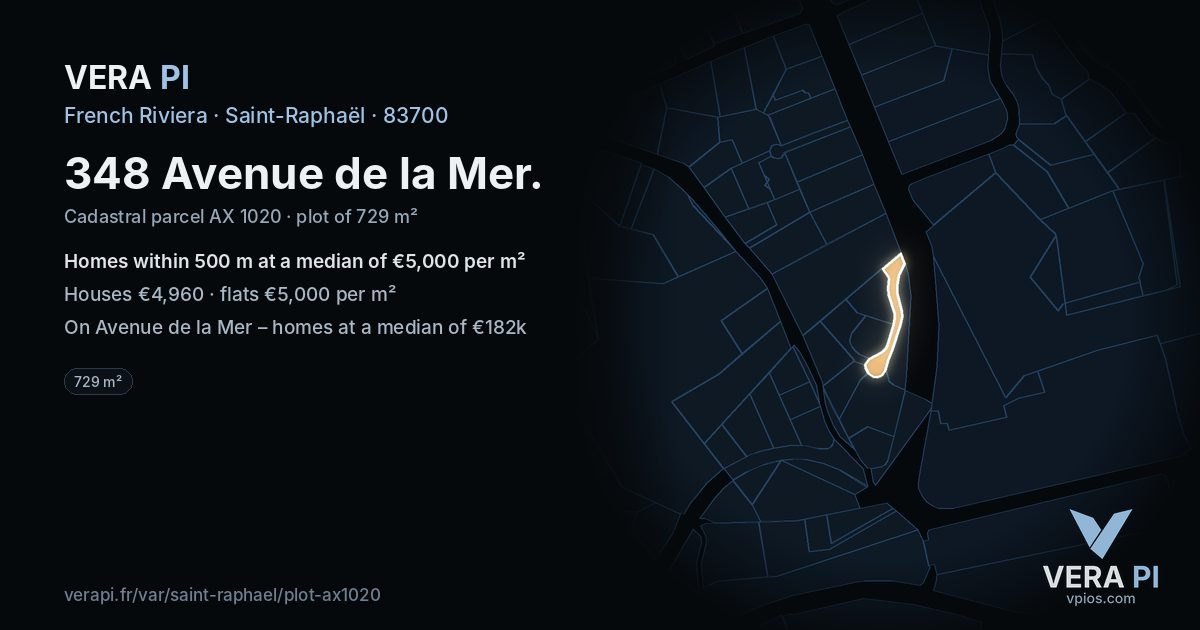 348 Avenue de la Mer, Saint-Raphaël at night – the plot lit, the parcels around coloured by the prices near them