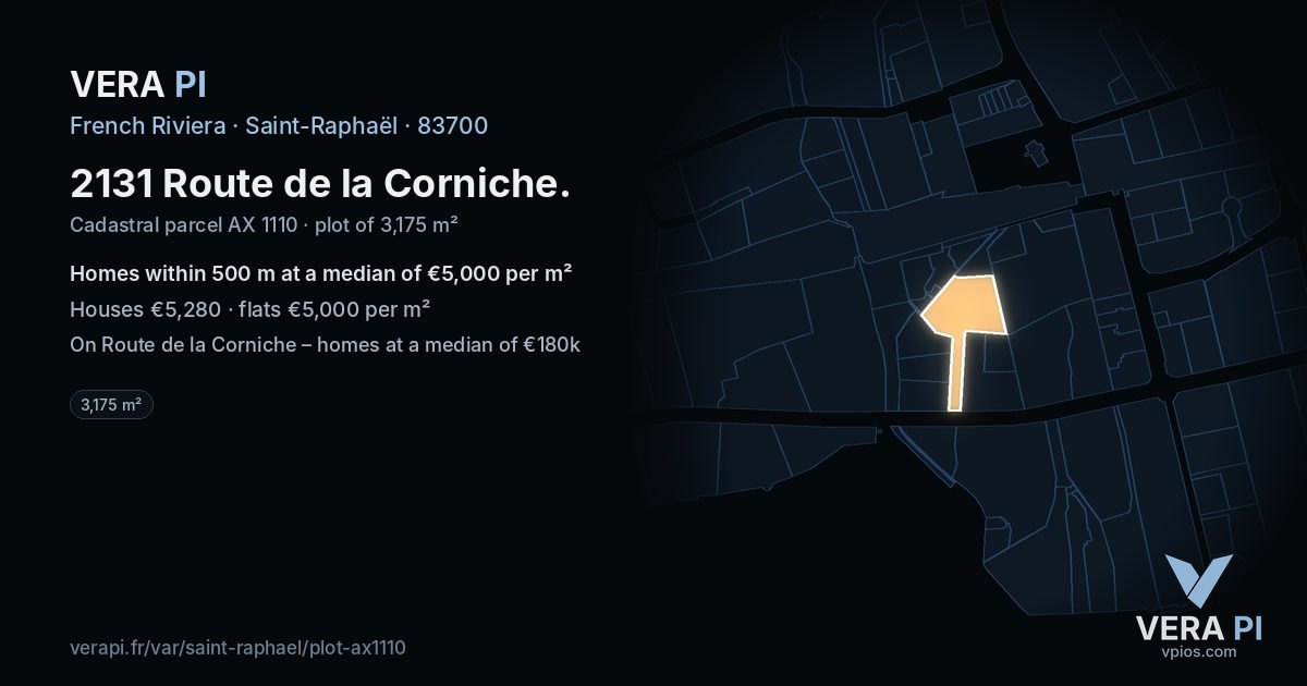 2131 Route de la Corniche, Saint-Raphaël at night – the plot lit, the parcels around coloured by the prices near them