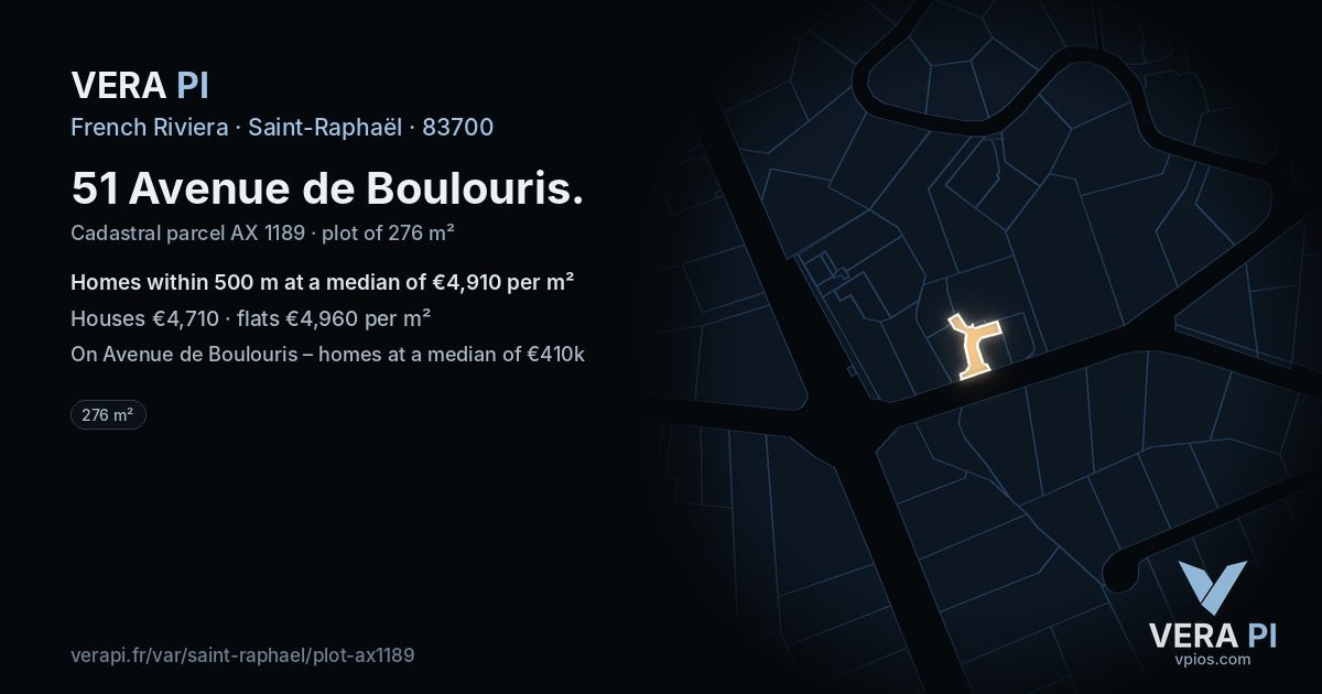 51 Avenue de Boulouris, Saint-Raphaël at night – the plot lit, the parcels around coloured by the prices near them